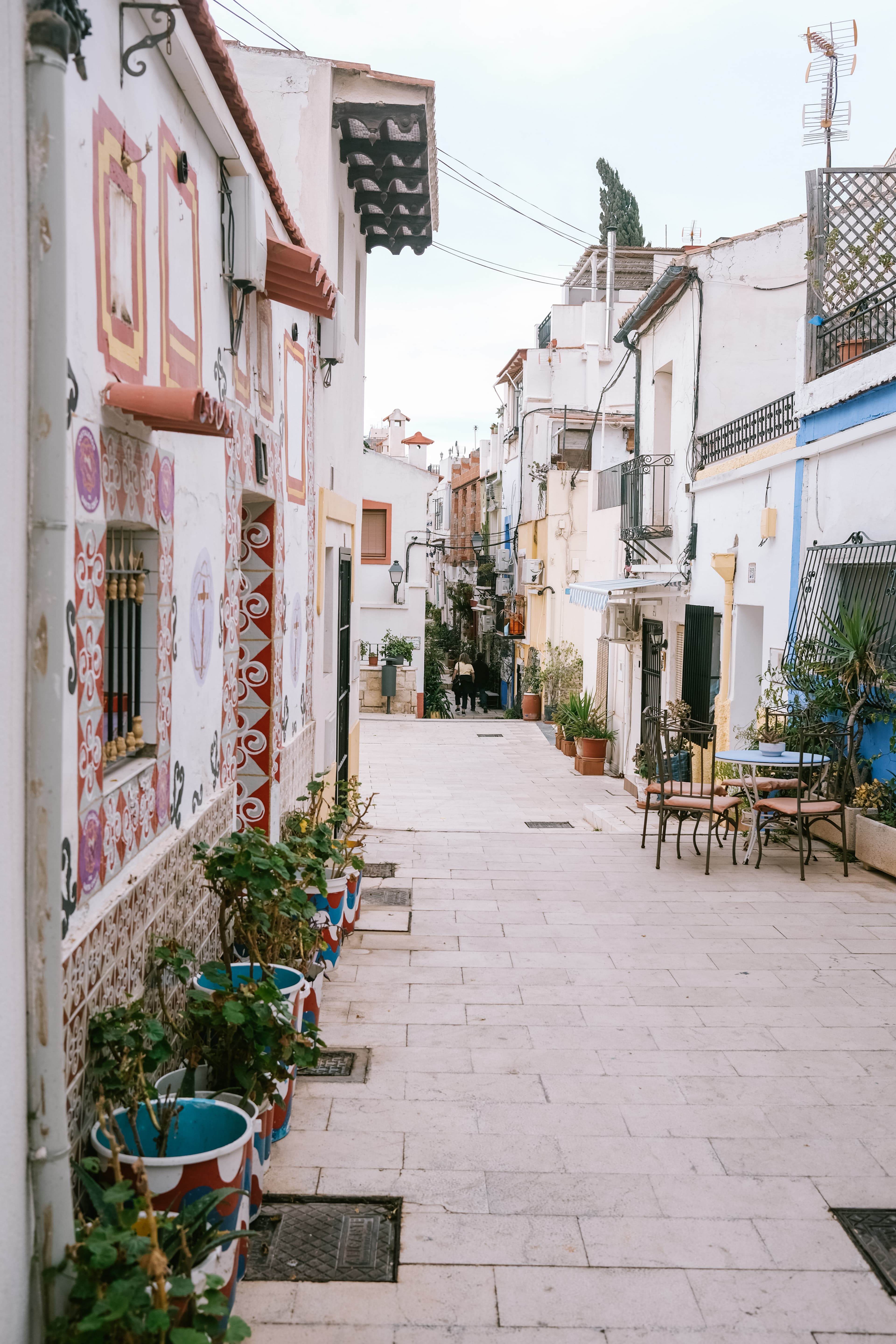 Découverte du El Barrio de Santa Cruz et tramway vers Benidorm