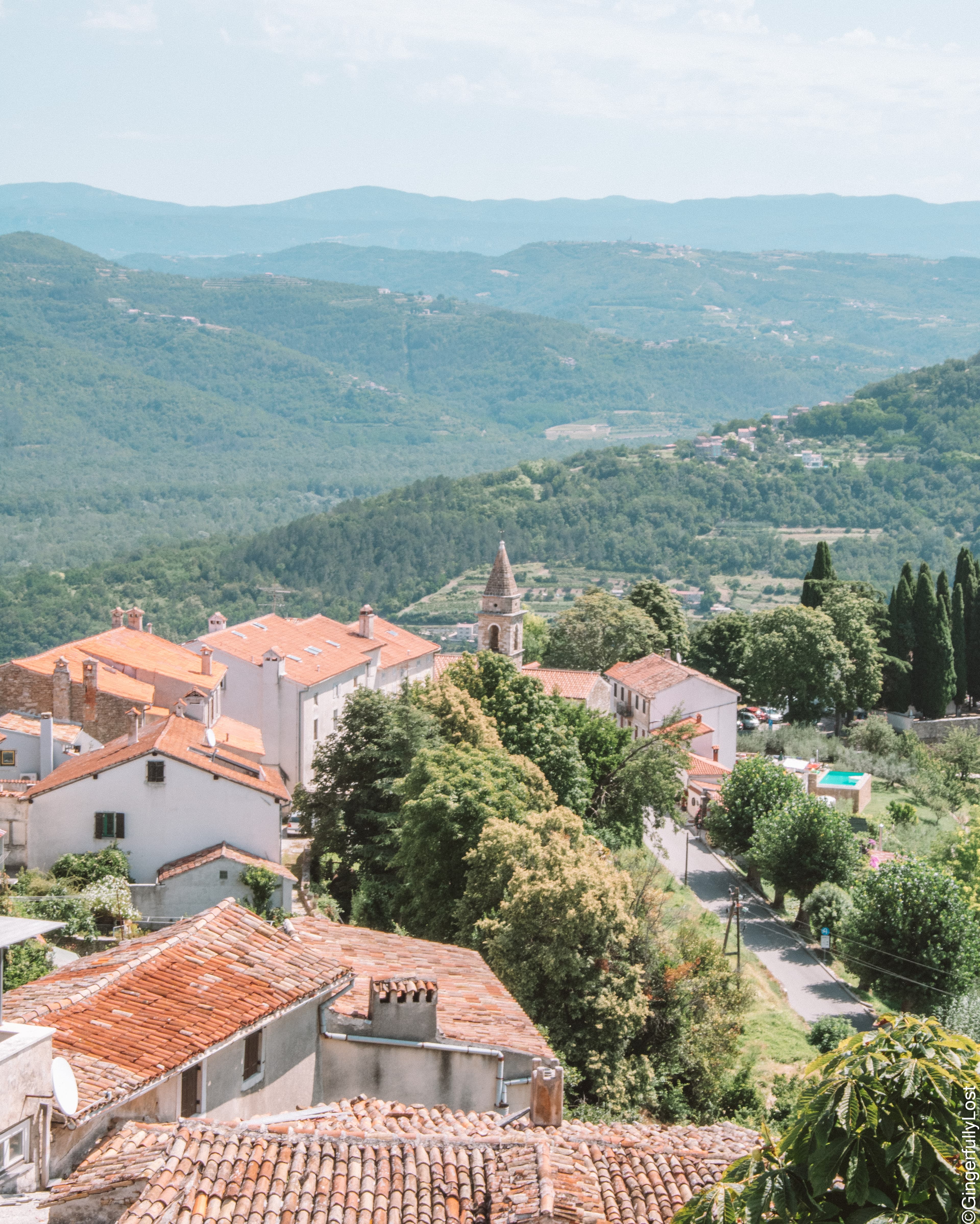 Verborgen op een berg