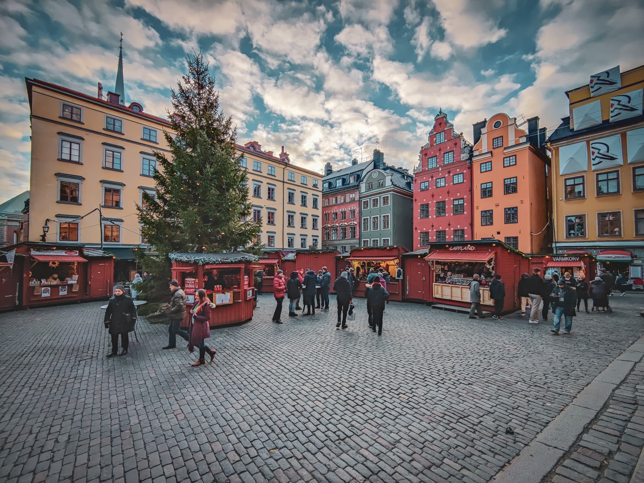 On the way to Stockholm: 16 inspiring tips for your city trip