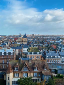 Kasteel van Dieppe en het strand van Dieppe