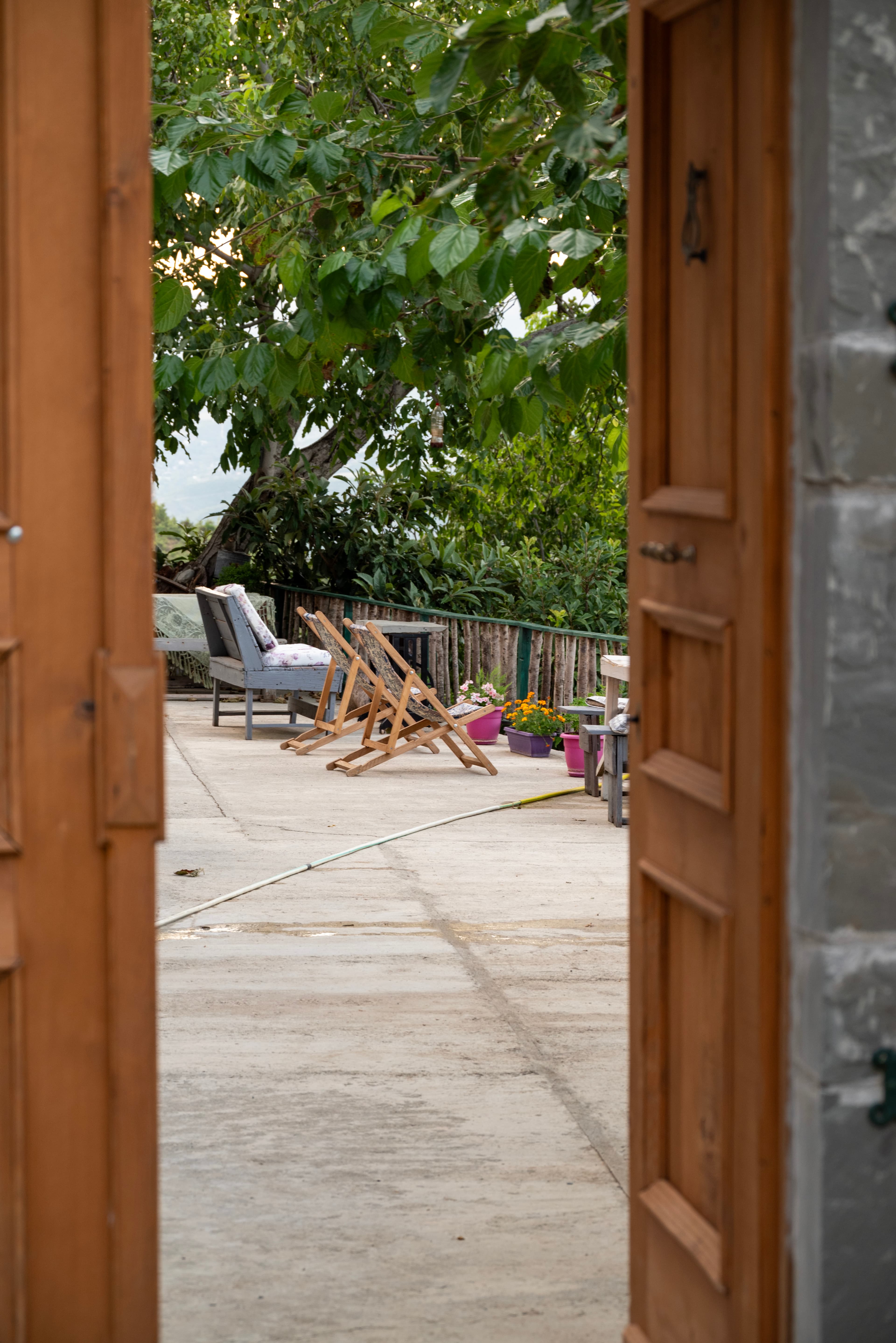 Wanneer in Albanië, verblijf in de traditionele guesthouse in Përmet