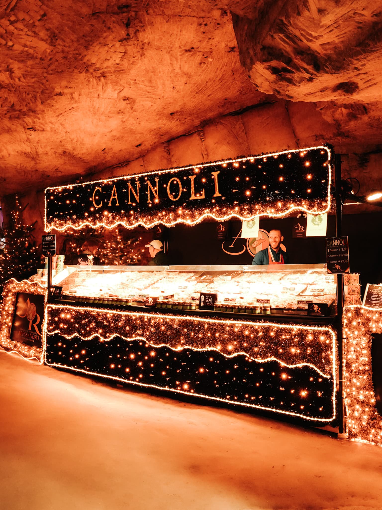 How to Experience Kerststad Valkenburg at Its Best: 8 Must-Do’s